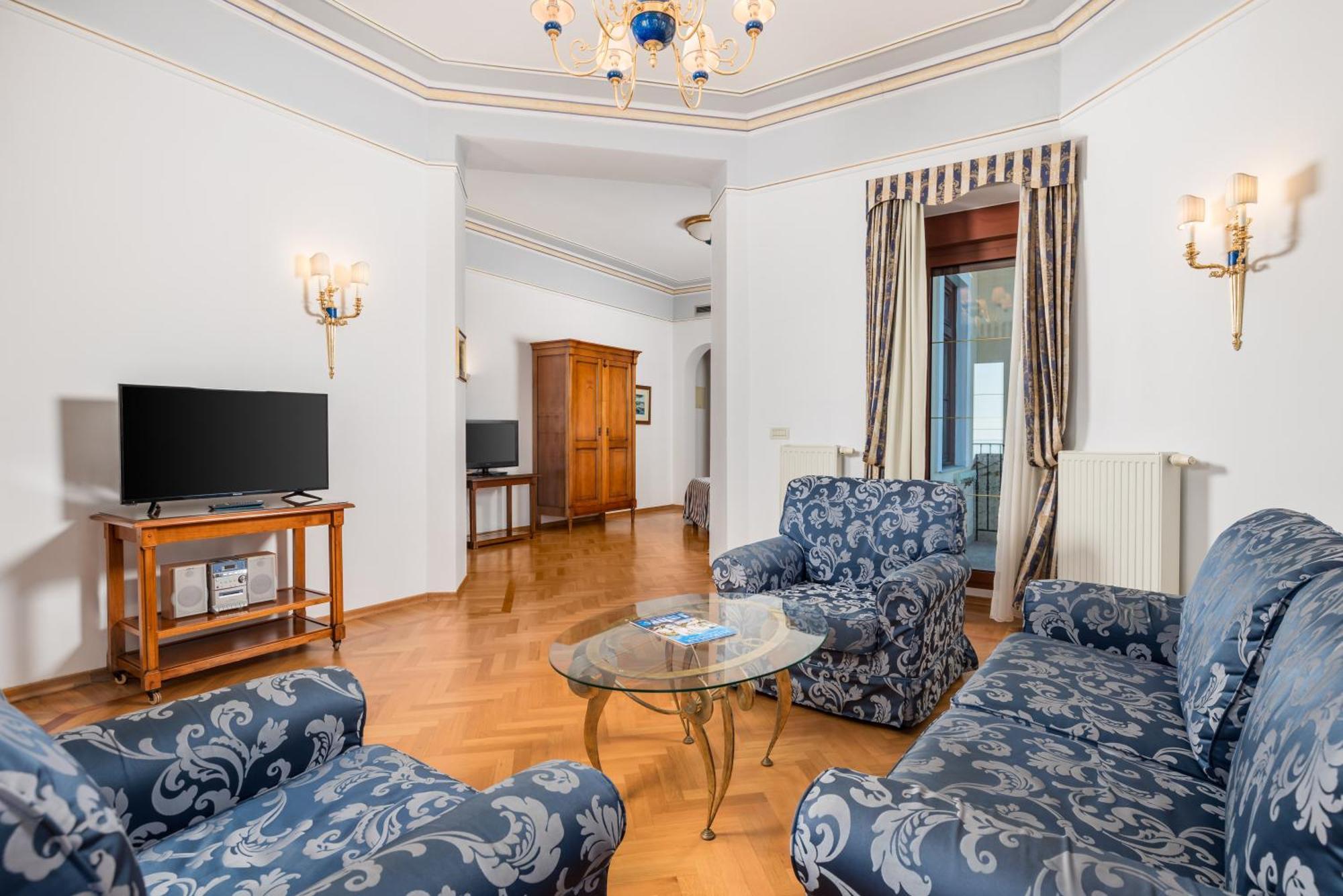 Hotel Miramar Opatija Exterior photo