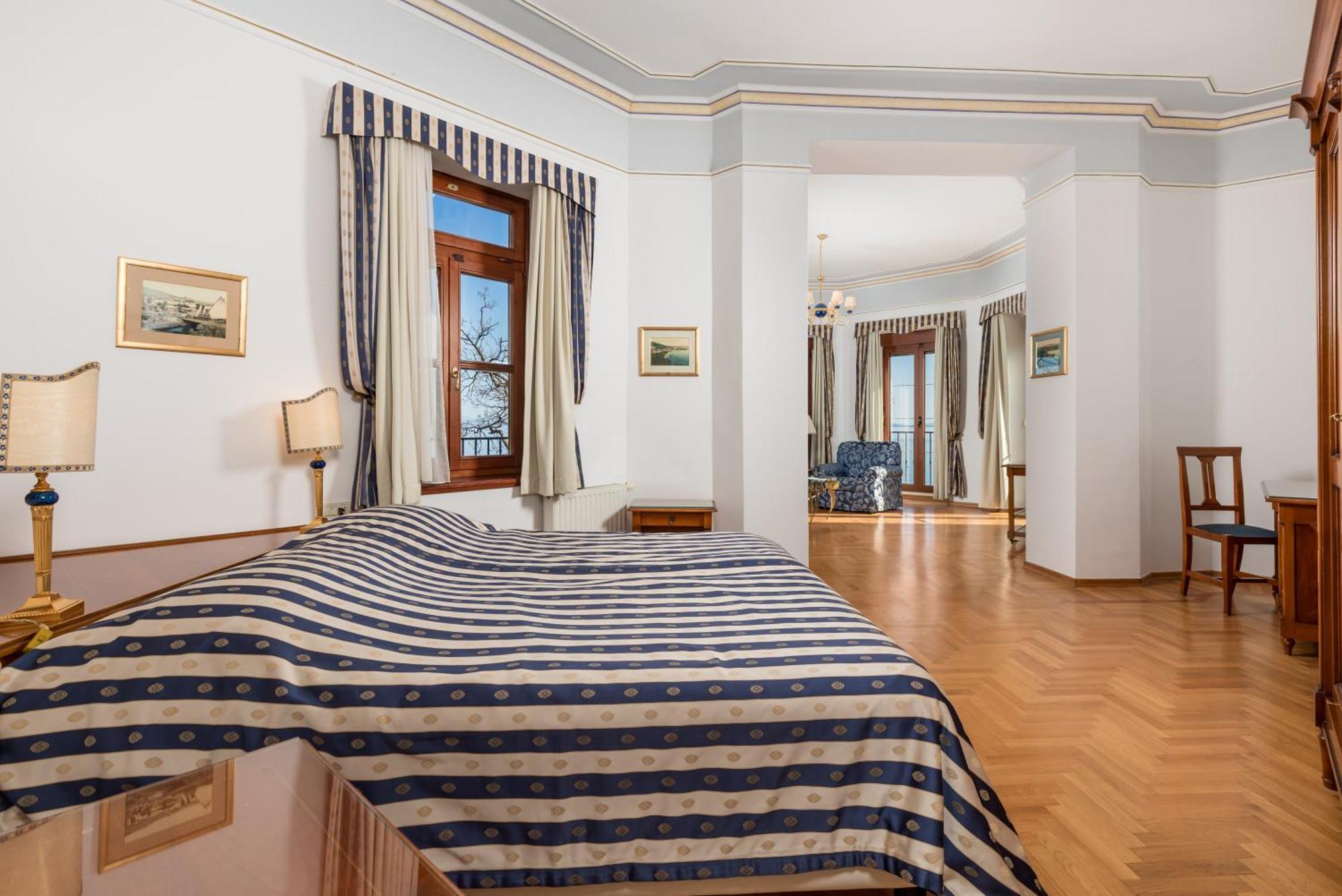 Hotel Miramar Opatija Exterior photo